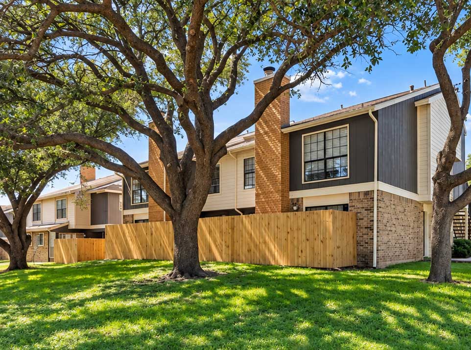 Ridgmar Townhomes